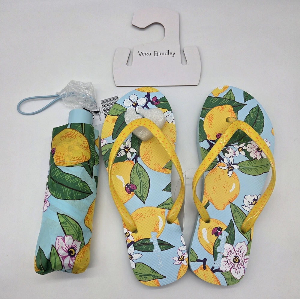 Vera Bradley Set-Flip Flops and Mini Automatic Umbrella In Lemon Grove